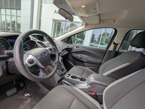Used 2015 Ford Escape S image 12
