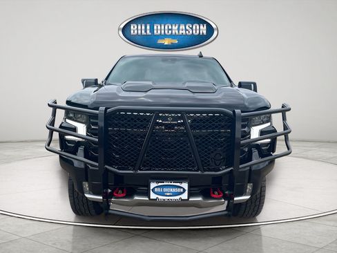 Used 2024 Chevrolet Silverado 1500 ZR2 w/ Technology Package AWD/4WD image 2