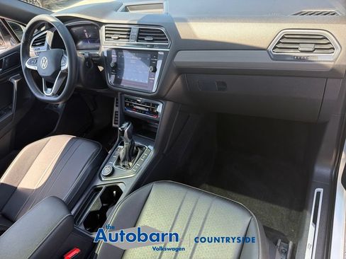 Certified 2023 Volkswagen Tiguan SE R-Line AWD/4WD image 27