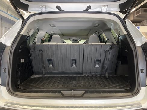 Used 2019 Subaru Ascent Premium w/ Popular Package #3 image 34