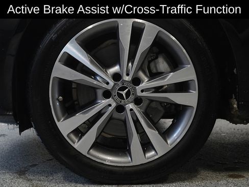 Used 2021 Mercedes-Benz C 300 4MATIC Sedan image 11