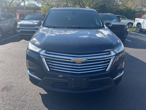 Used 2023 Chevrolet Traverse Premier image 6