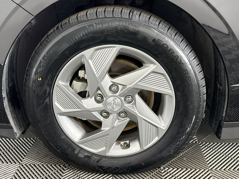 Used 2025 Hyundai Sonata SE FWD image 36