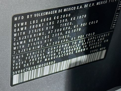 Used 2025 Volkswagen Taos S image 12