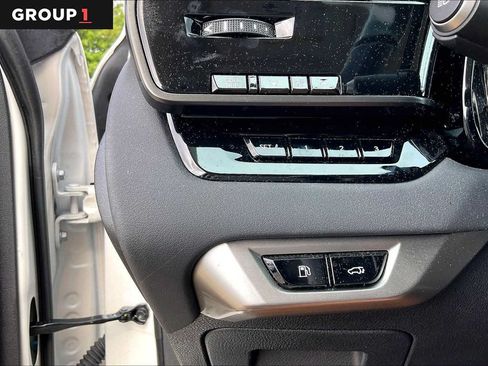 Used 2024 Lexus RX 350 Premium w/ Accessory Package (Z1) FWD image 33