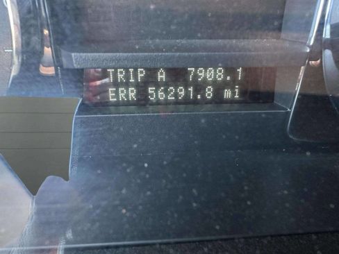 Used 2009 Lincoln MKZ image 27