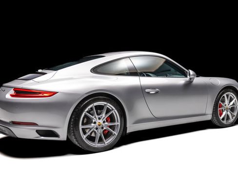 Used 2019 Porsche 911 Carrera S image 27