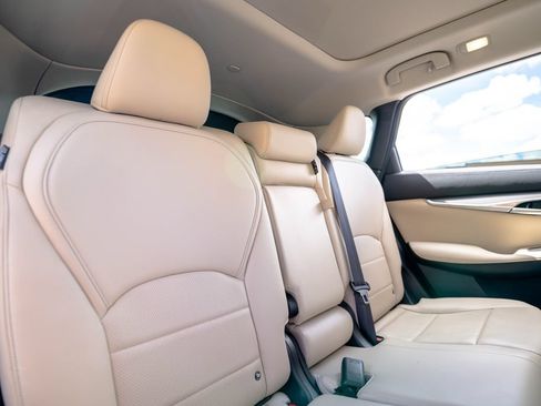 Used 2022 INFINITI QX50 Luxe AWD/4WD image 38