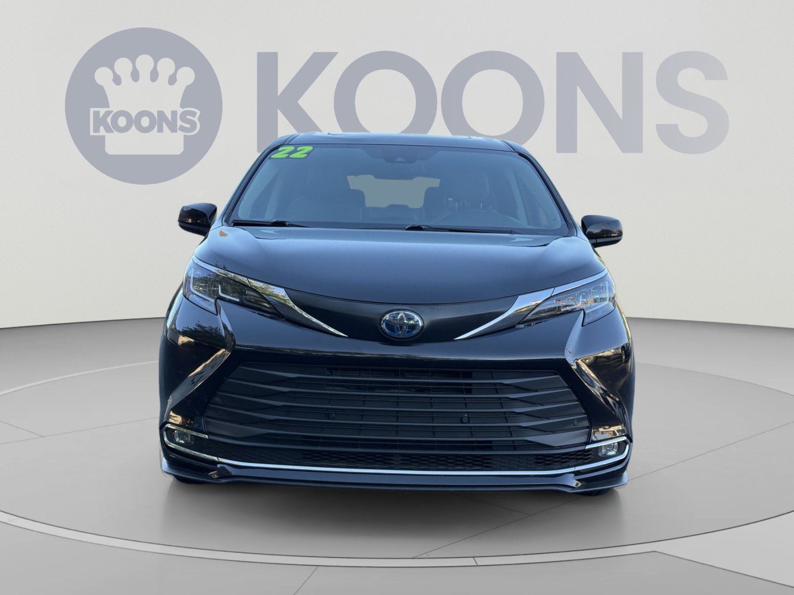 Used 2022 Toyota Sienna XLE AWD/4WD image 4