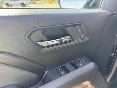 Used 2024 GMC Canyon Elevation w/ Convenience Package RWD image 11