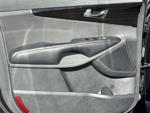 Used 2019 Kia Sorento EX image 10