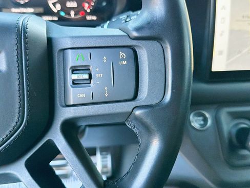 Used 2023 Land Rover Defender 110 X image 38