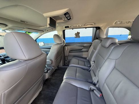 Used 2012 Honda Odyssey Touring image 11