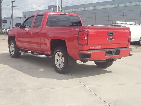 Used 2017 Chevrolet Silverado 1500 LT w/ All Star Edition AWD/4WD image 7