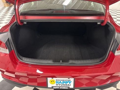 Used 2023 Hyundai Elantra Blue FWD image 27