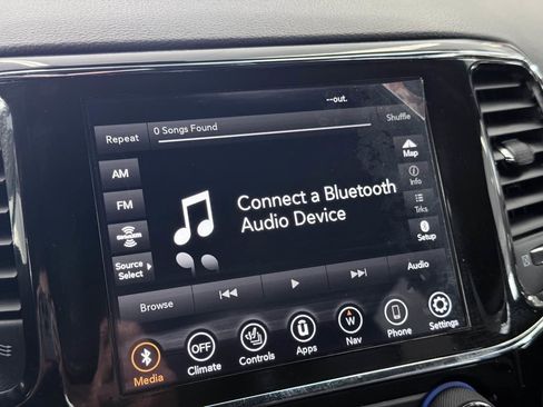 Used 2021 Jeep Grand Cherokee Laredo X image 55