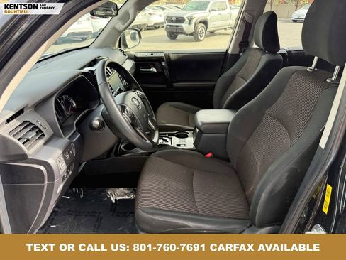 Used 2024 Toyota 4Runner TRD Off-Road AWD/4WD image 29
