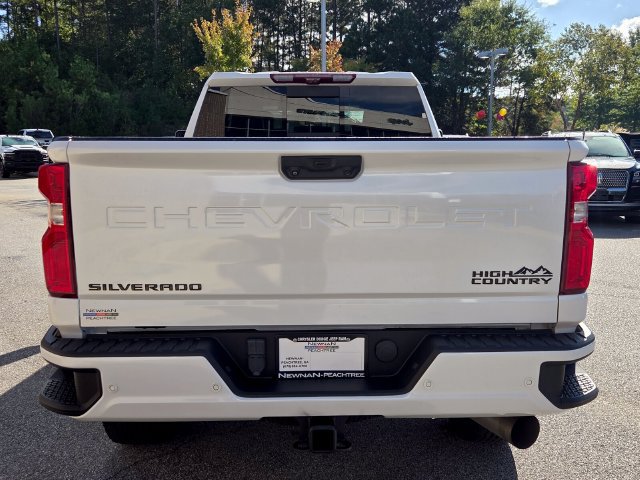 Used 2022 Chevrolet Silverado 3500 High Country AWD/4WD image 5