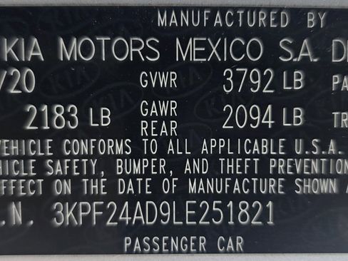 Used 2020 Kia Forte LXS FWD image 36