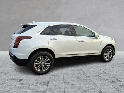 Used 2020 Cadillac XT5 Premium Luxury image 12