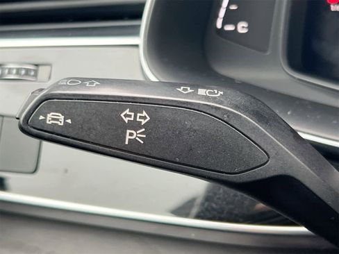 Used 2021 Audi Q7 2.0T Premium w/ Convenience Package image 26