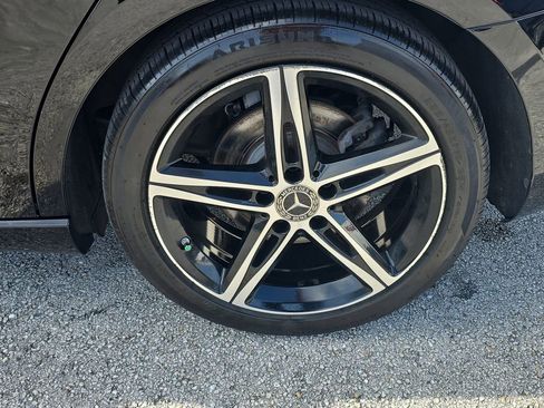 Used 2020 Mercedes-Benz A 220 4MATIC w/ Premium Package image 11