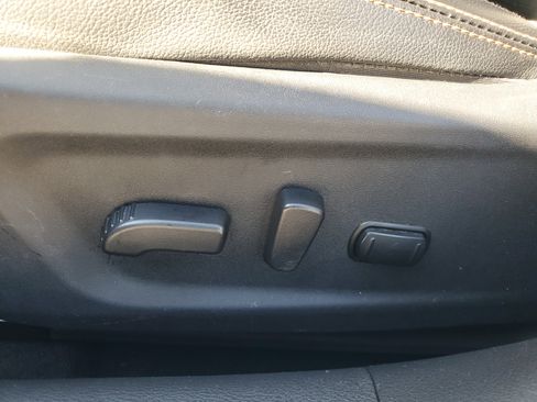 Certified 2019 Nissan Altima 2.5 SR w/ SR Premium Package image 17