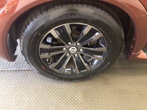 Used 2018 Nissan Armada Platinum w/ Captain Seat Package AWD/4WD image 26