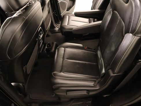 Used 2021 Jeep Grand Cherokee L Limited image 12