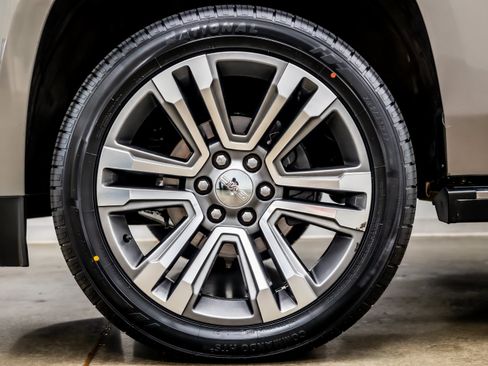 Used 2019 GMC Yukon XL Denali w/ Denali Ultimate Package RWD image 36