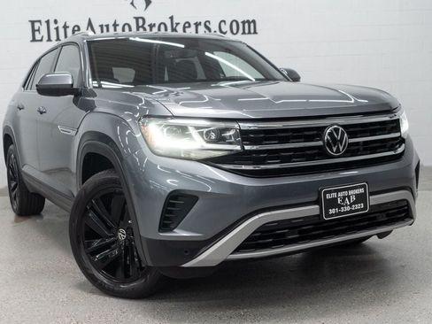 Used 2023 Volkswagen Atlas Cross Sport SE w/ Black Wheel Package AWD/4WD image 7