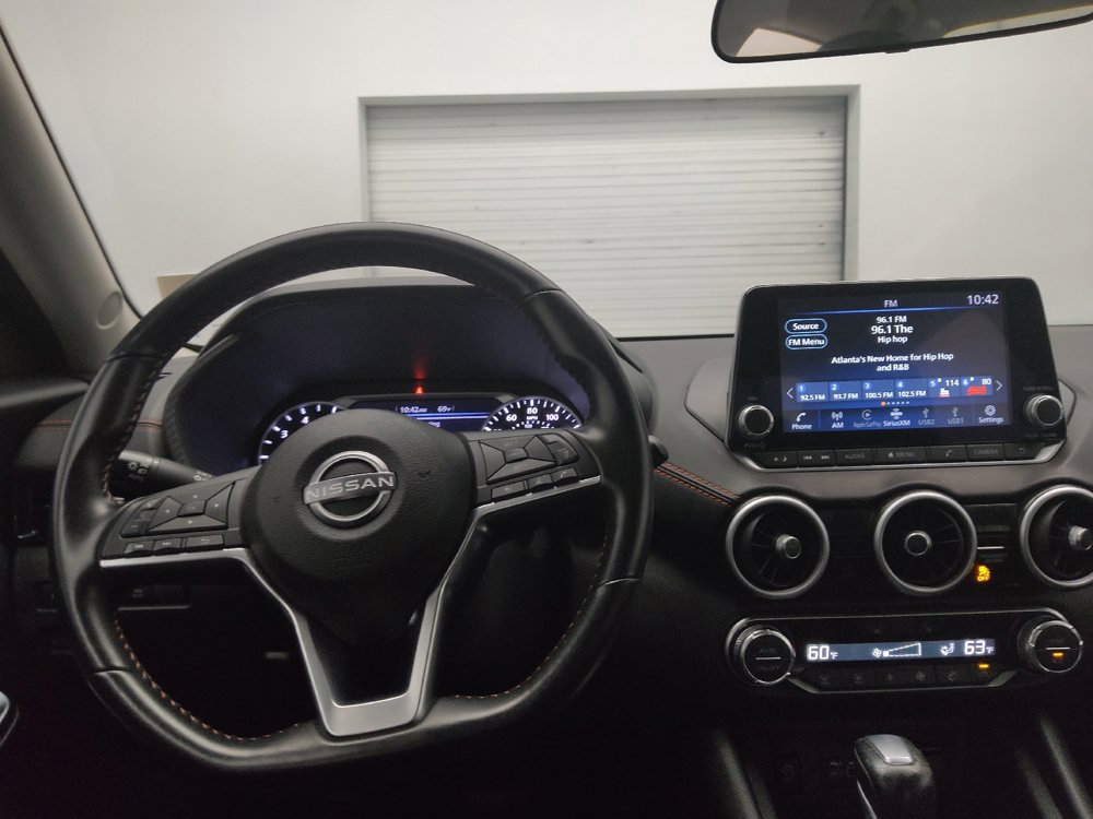 Used 2025 Nissan Sentra SR FWD image 22