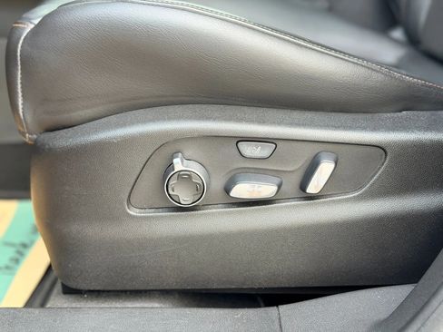 Used 2019 Cadillac XT4 Sport image 25