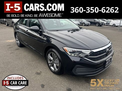 Certified 2024 Volkswagen Jetta SE image 1