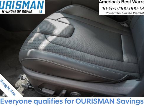 New 2025 Hyundai Elantra Limited w/ Cargo Package image 31