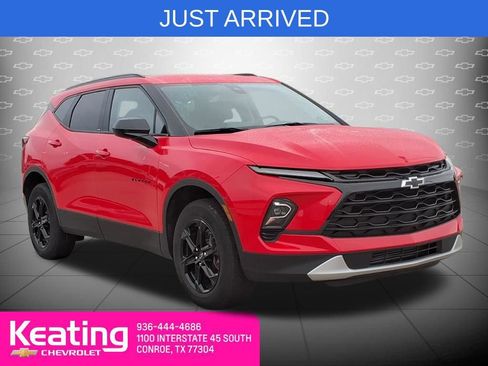 Used 2024 Chevrolet Blazer LT w/ Convenience Package FWD image 1