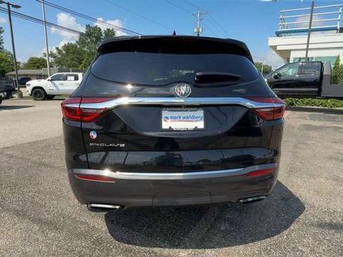 Used 2020 Buick Enclave Essence FWD image 7