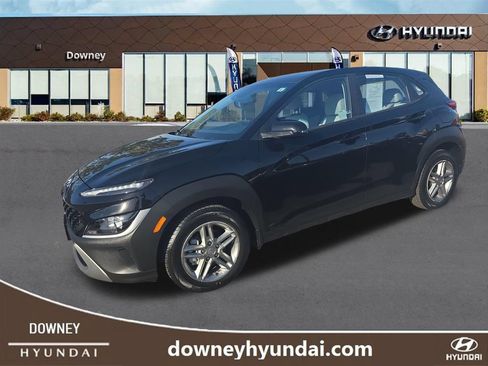 Certified 2023 Hyundai Kona SE FWD image 1