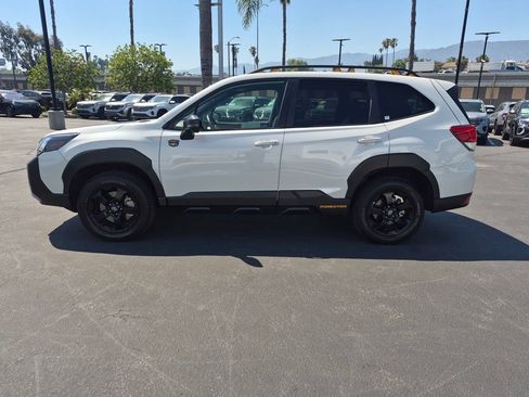 Used 2025 Subaru Forester Wilderness AWD/4WD image 4