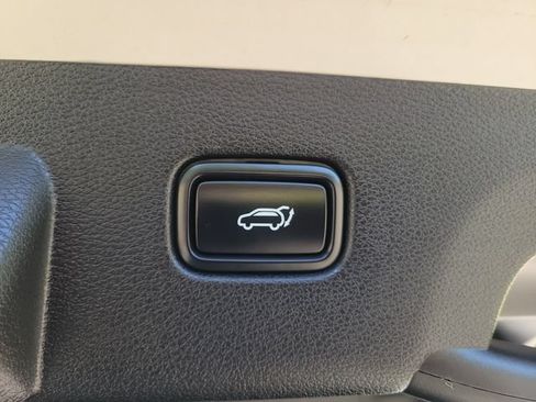 Used 2023 Kia Sportage SX FWD image 10