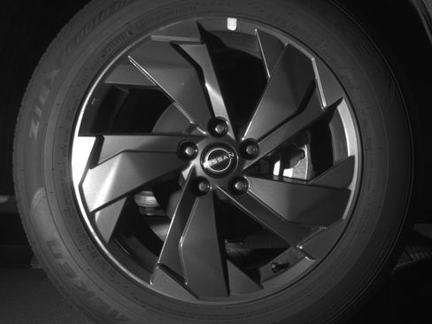 Used 2025 Nissan Rogue SV FWD image 13