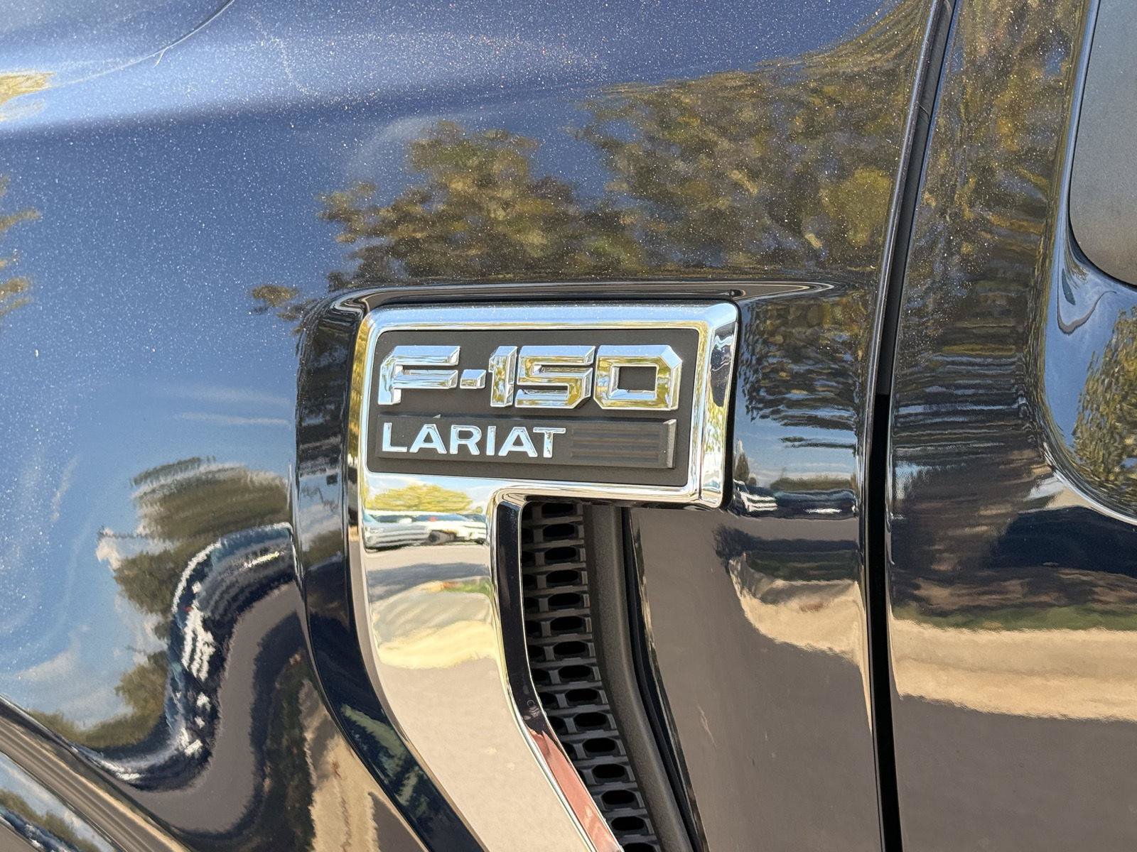 Used 2022 Ford F150 Lariat w/ Equipment Group 502A High AWD/4WD image 11
