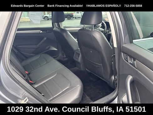 Used 2015 Volkswagen Passat 1.8T S FWD image 10