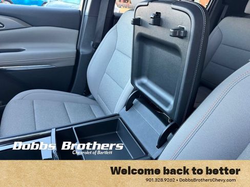 Used 2026 Chevrolet Traverse LT w/ Driver Confidence Package FWD image 23