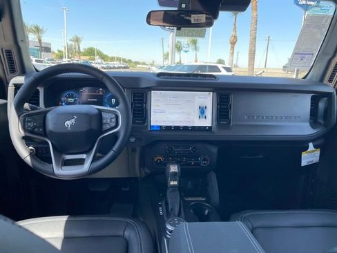 New 2026 Ford Bronco Badlands w/ Sasquatch Package AWD/4WD image 21