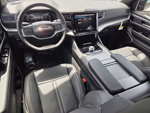 New 2026 Jeep Grand Wagoneer 2WD image 9
