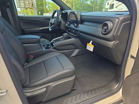 New 2026 Chevrolet Colorado Trail Boss AWD/4WD image 14
