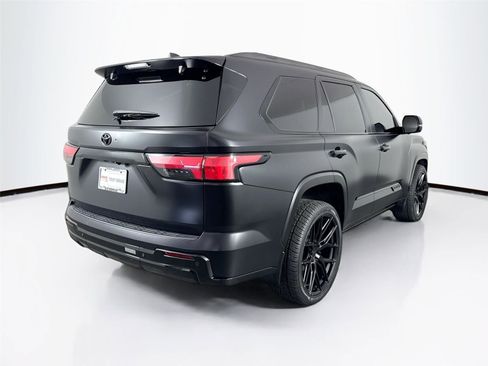 Certified 2025 Toyota Sequoia Platinum AWD/4WD image 2