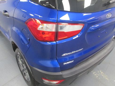 Used 2021 Ford EcoSport S AWD/4WD image 12