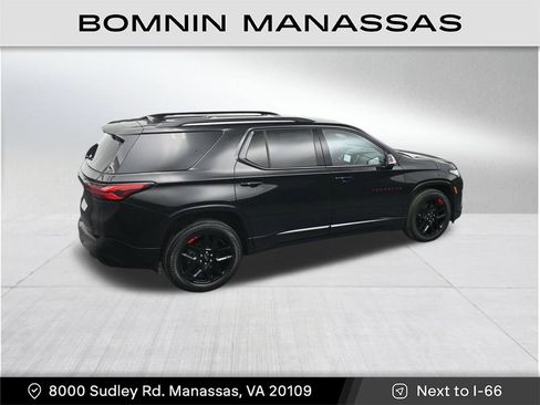 Used 2023 Chevrolet Traverse Premier w/ Redline Edition image 27